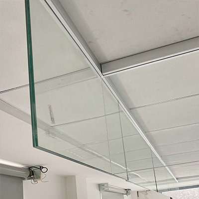 玻璃挡烟垂壁展示.jpg